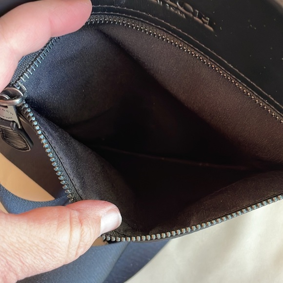 Coach Houston Flight Bag in Signature Canvas NWOT - Picture 6 of 11